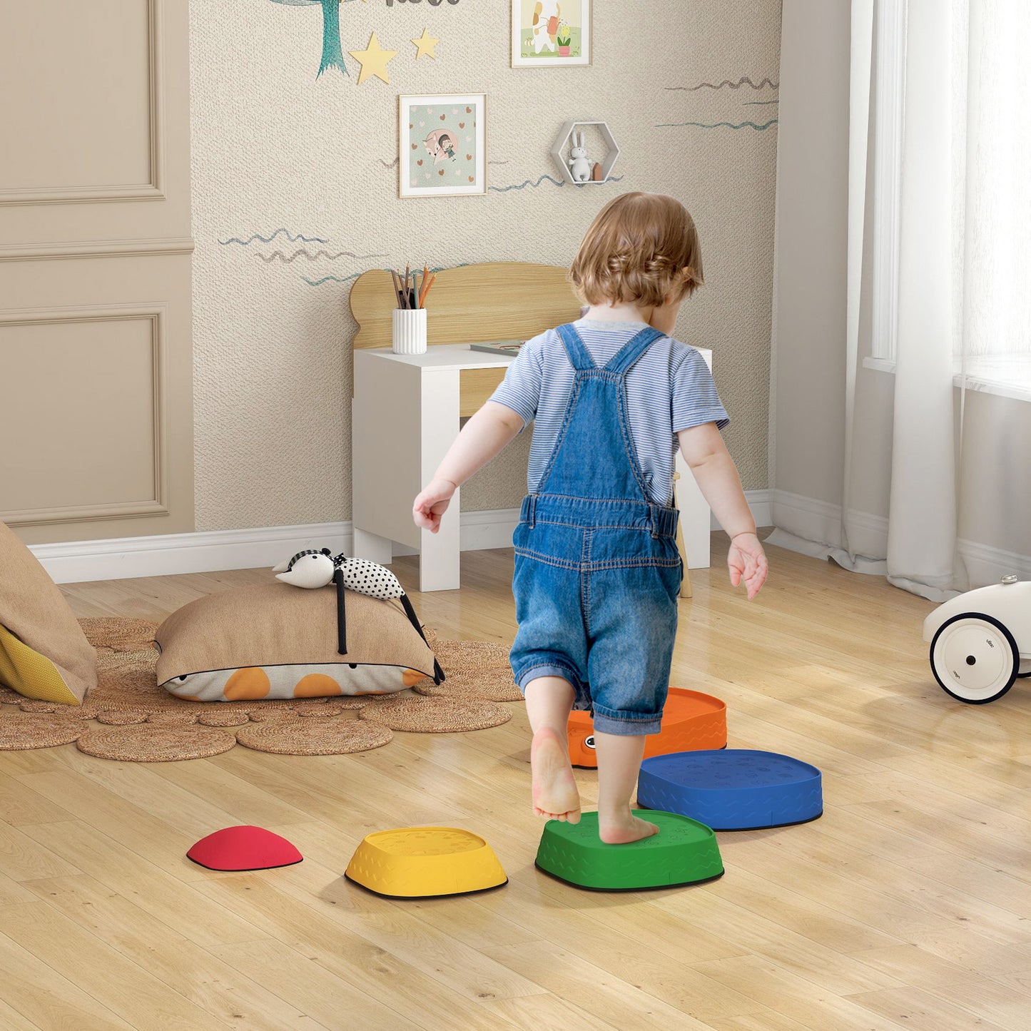 Qaba Ladybug Balance Stepping Stones for Promoting Balance Coordination and Strength, Outdoor & Indoor Obstacle Course