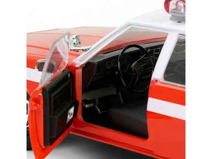 1987 Chevrolet Caprice 9C1 "FDNY (The Official Fire Department City of New York)" Red with White Top and Stripes "Artisan Collection" 1/18 Diecast Model Car by Greenlight