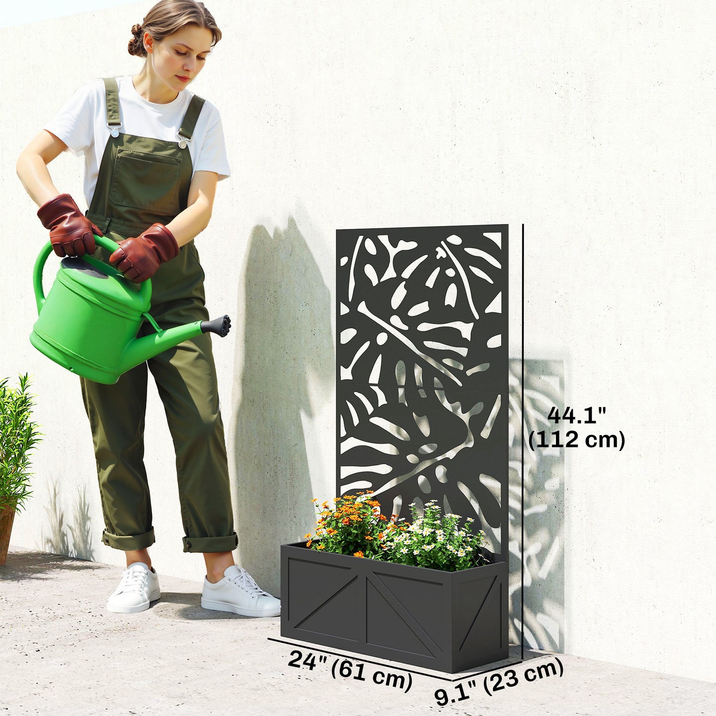 Metal Raised Garden Bed with Trellis for Climbing Plants, Freestanding or Wall Mounted Flower Bed with Privacy Panel