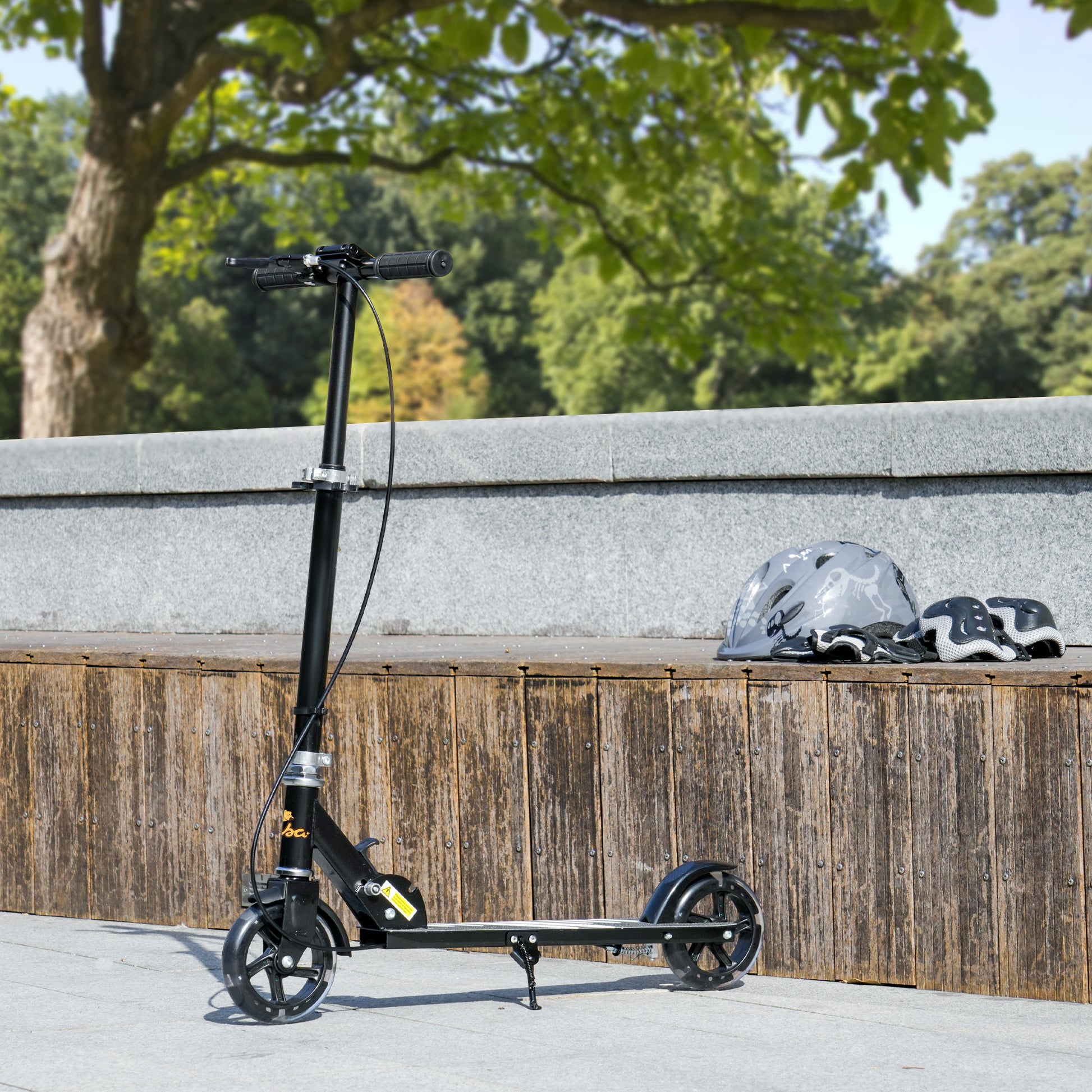 Qaba Scooter for Kids Ages 3-8 with Light Up Wheels, Adjustable Handlebar, Rear Brake & Handbrake for Girls and Boys, Bl